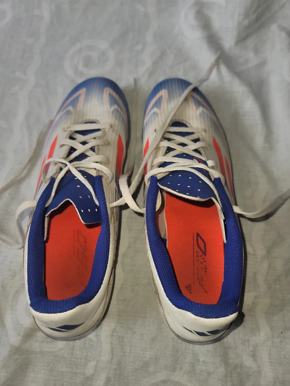 adidas Men's Blue White Soccer Cleats with Red Accents